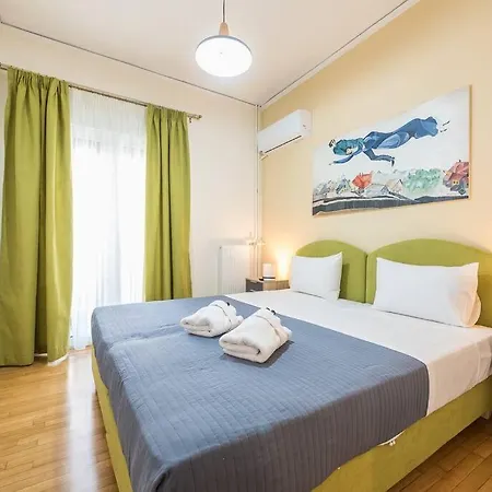 Apartment Over The Town Urban 1br Apt. 7' To Thiseio Metro *